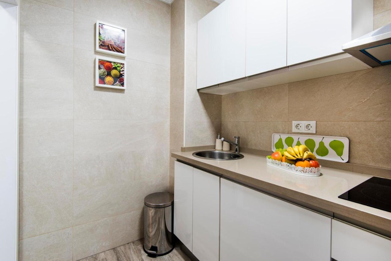 Beachfront Apartment Puerto Marina ベナルマデナ エクステリア 写真