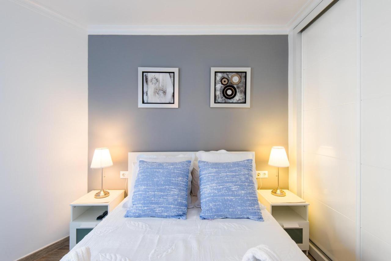 Beachfront Apartment Puerto Marina ベナルマデナ エクステリア 写真