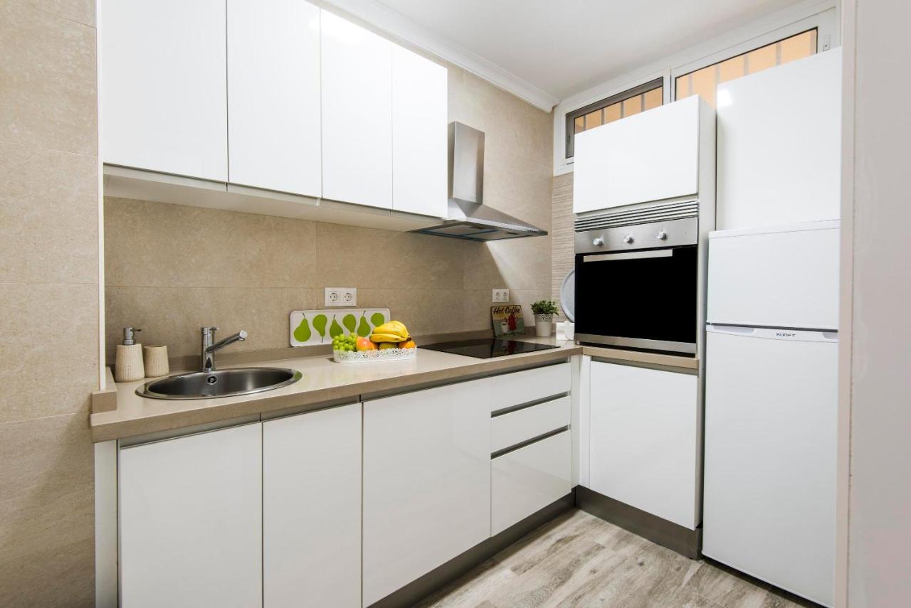 Beachfront Apartment Puerto Marina ベナルマデナ エクステリア 写真