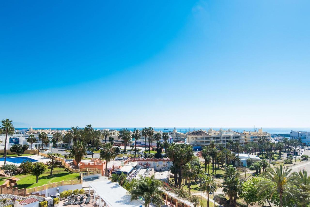 Beachfront Apartment Puerto Marina ベナルマデナ エクステリア 写真
